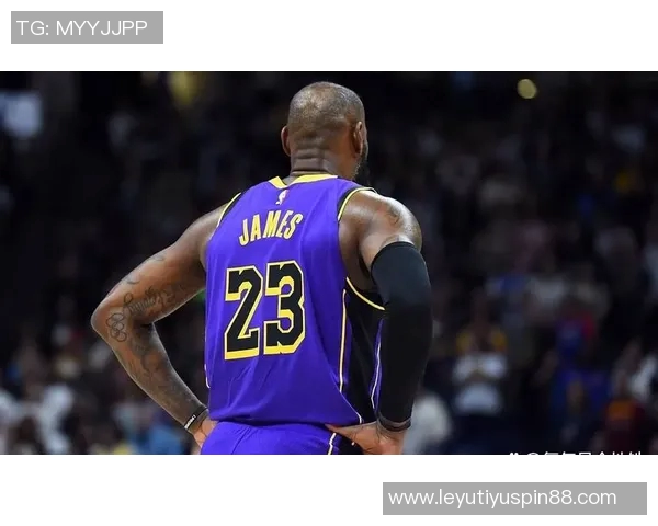 阿里纳斯直言詹姆斯的决定让他成为全民公敌引发热议